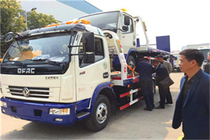 陈仓汽车道路救援拖车价格